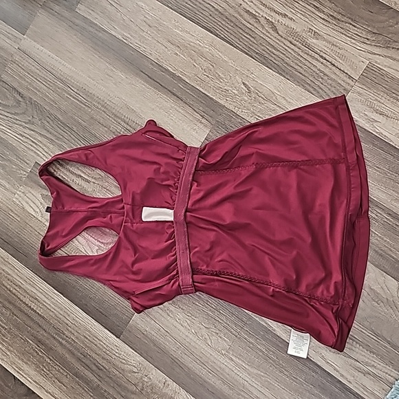 EUC Bodycorps racerback yoga top - Picture 5 of 5